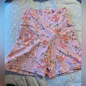 Aerie Offline high waisted criss cross sanded size small